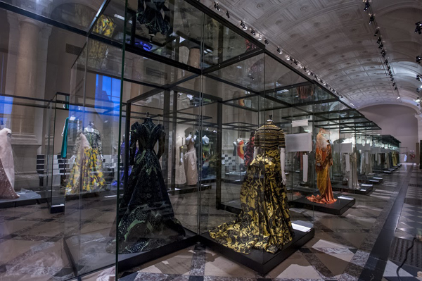 "Paris Haute Couture" in collaborazione con il Museo Galliera