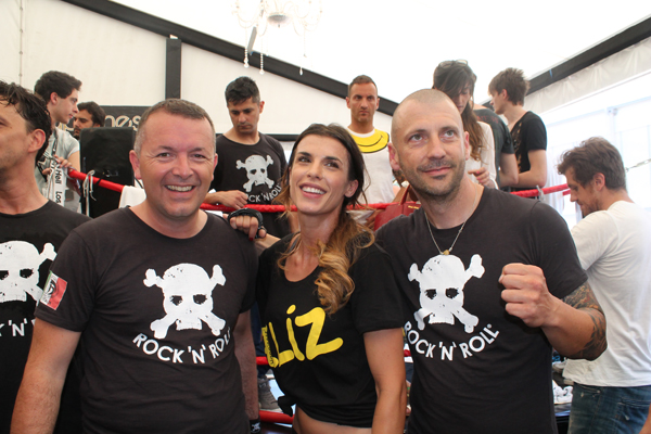 Elisabetta Canalis allo stand Happiness